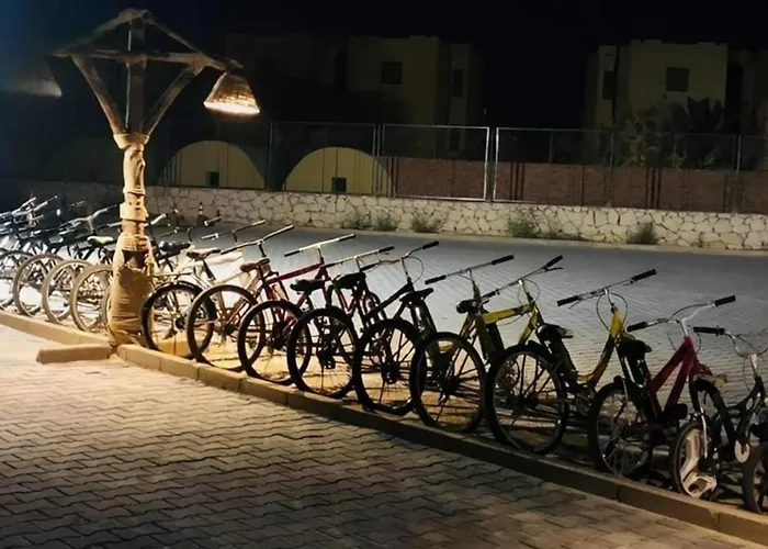 Vivia Blumar Sokhna Families 101 *